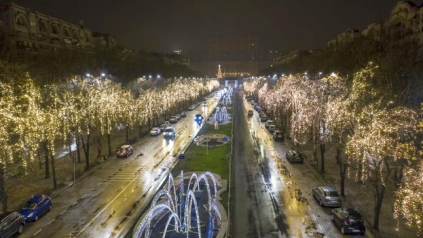De unde se va aprinde iluminatul festiv de Sărbători în Capitală. Se celebrează statutul de oraș gazdă al Euro 2020