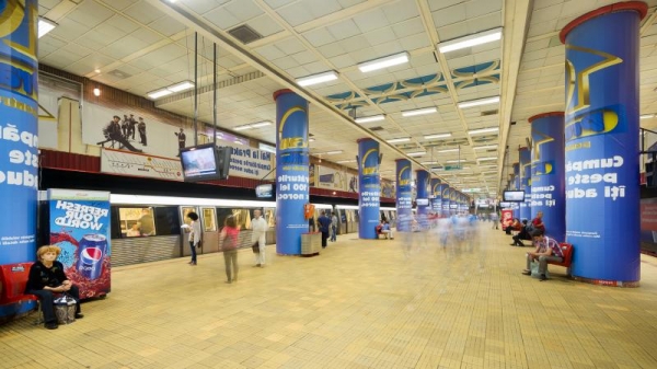 Posibilă tentativă de suicid la Metrou Piața Unirii 1
